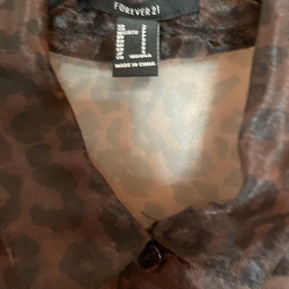 Forever 21 Animal Print Sheer Sm - Picture 4 of 4